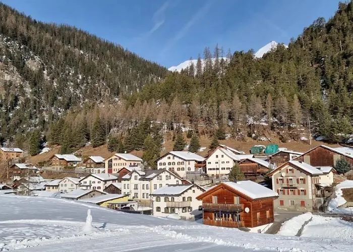 Executive Walk To Congress Centre *